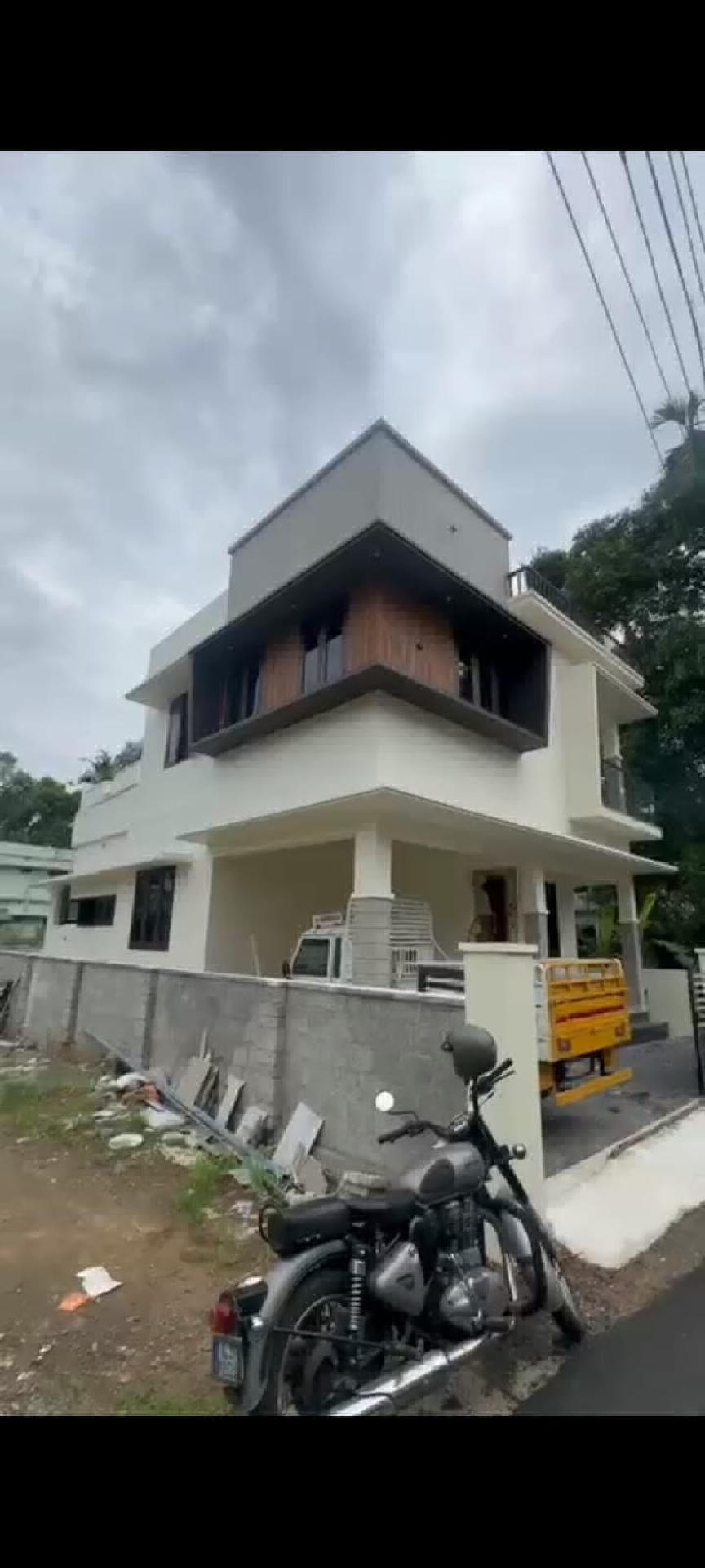 3 cents land 1384 sqft 3 bhk new house for sale at Tripunithura.