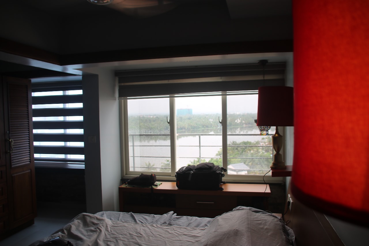 2100 sqft 3BHK(2 attach 1 common) waterfront flat for sale at Thevara.