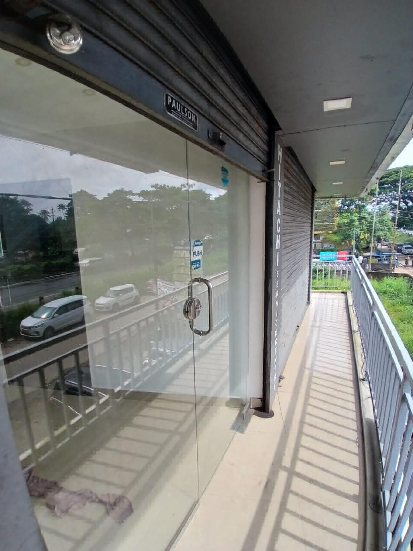 850 sqft office space for rent at Nettoor.
