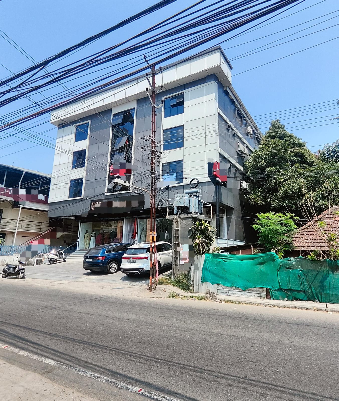 Commercial Space for sale at Thevara, Ernakulam